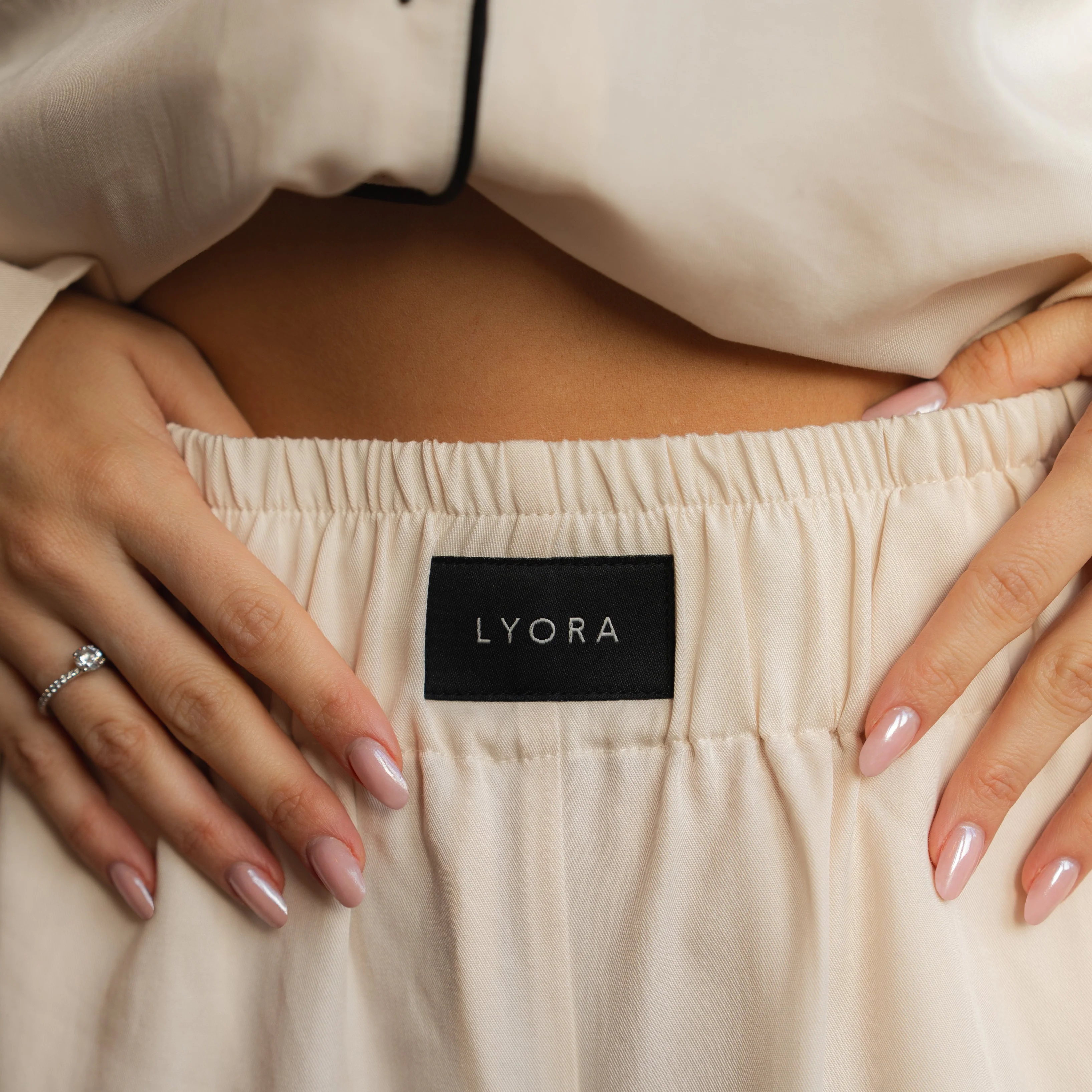 Pyjama-Set Damen Beige - Image 4